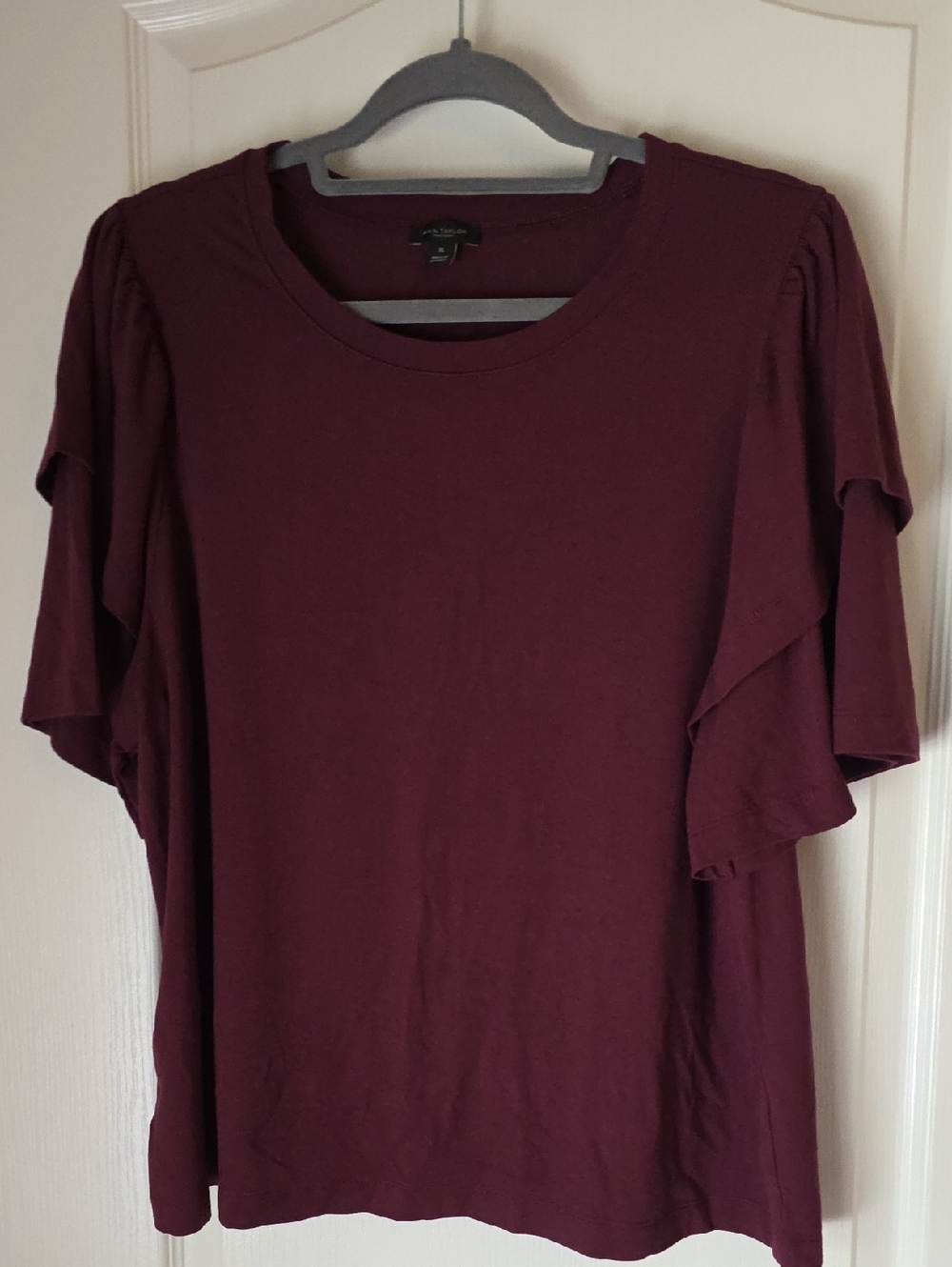 Ann Taylor Factory Wine Ruffle Sleeve Short Sleeve Top